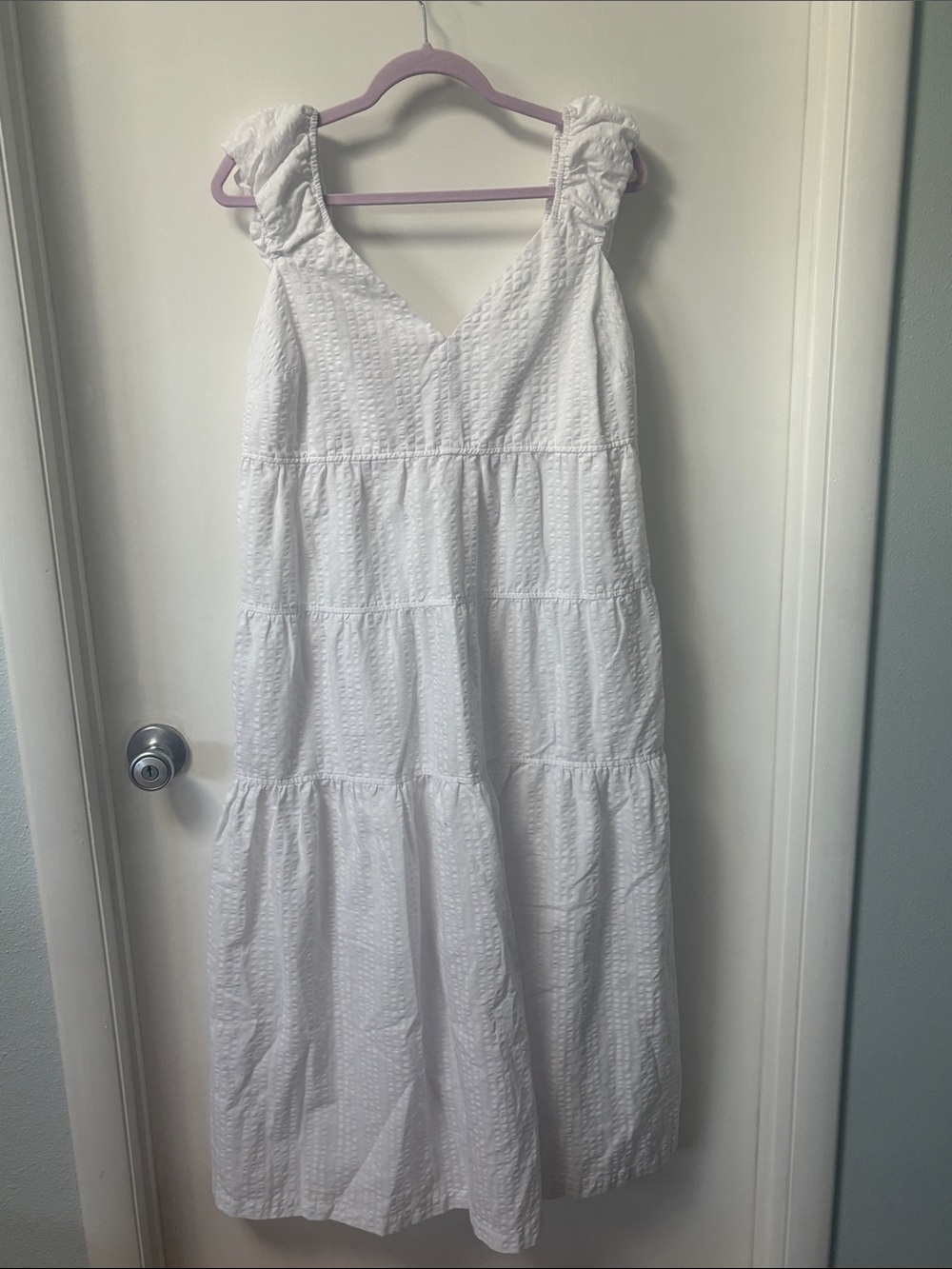 Old Navy White seersucker tiered Maxi Dress